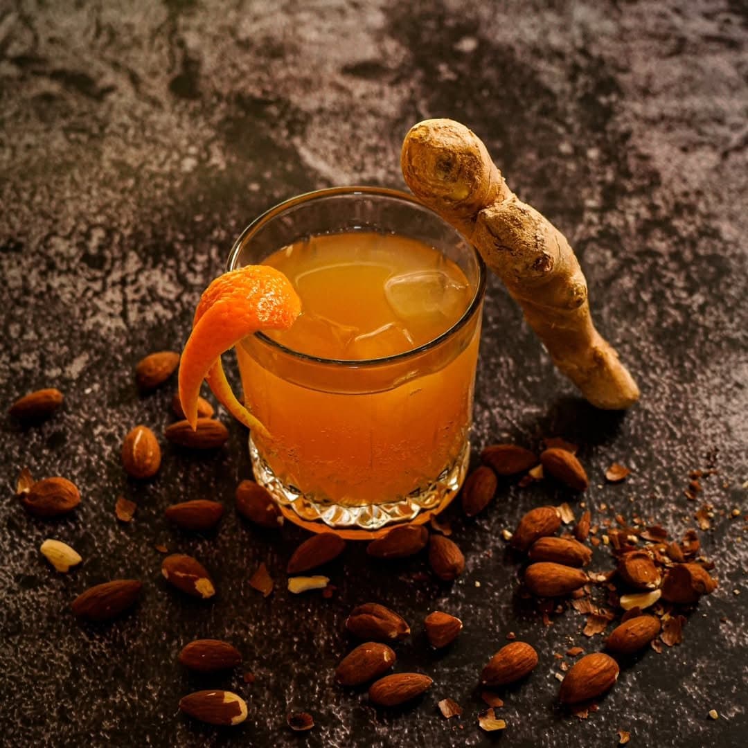 Le cocktail Badam-Jahe, après